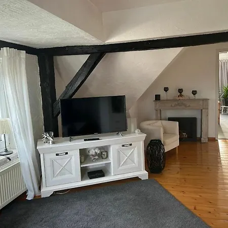 With 2 Bedrooms Σπίτι διακοπών