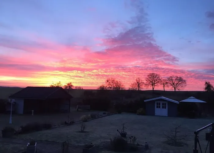 With 2 Bedrooms Σπίτι διακοπών